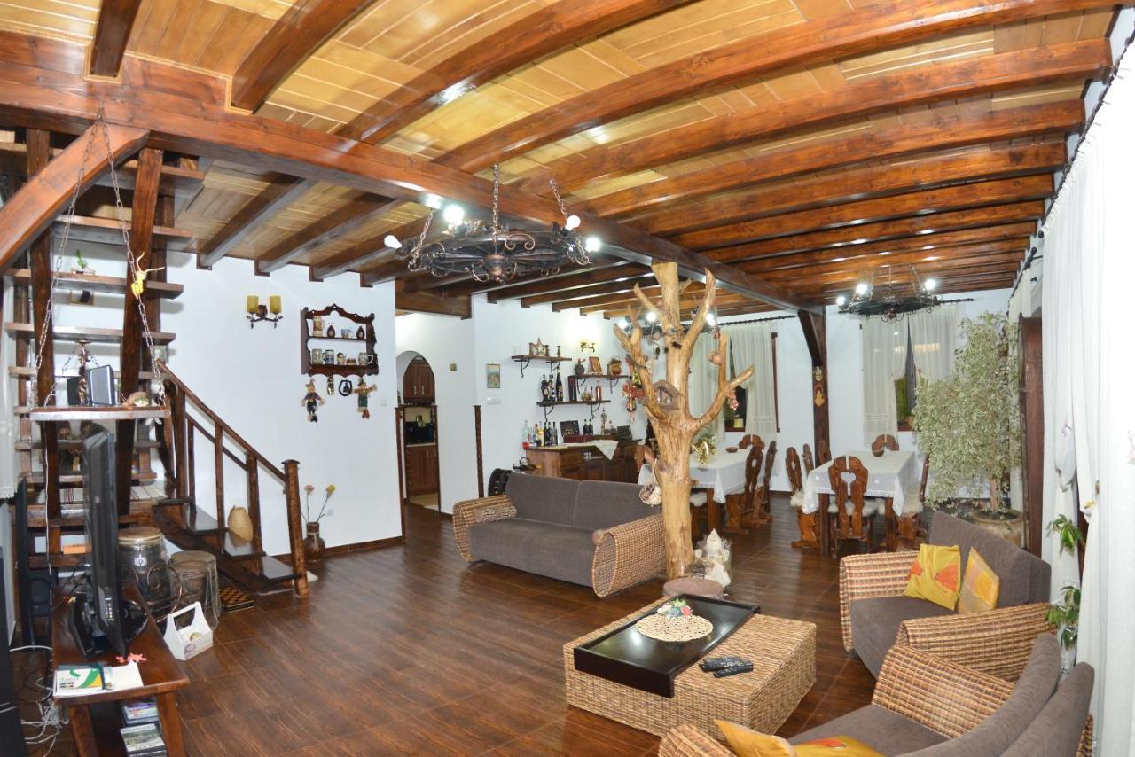 Cabana Paradisul Verde Neamt Târgu Neamț Buitenkant foto