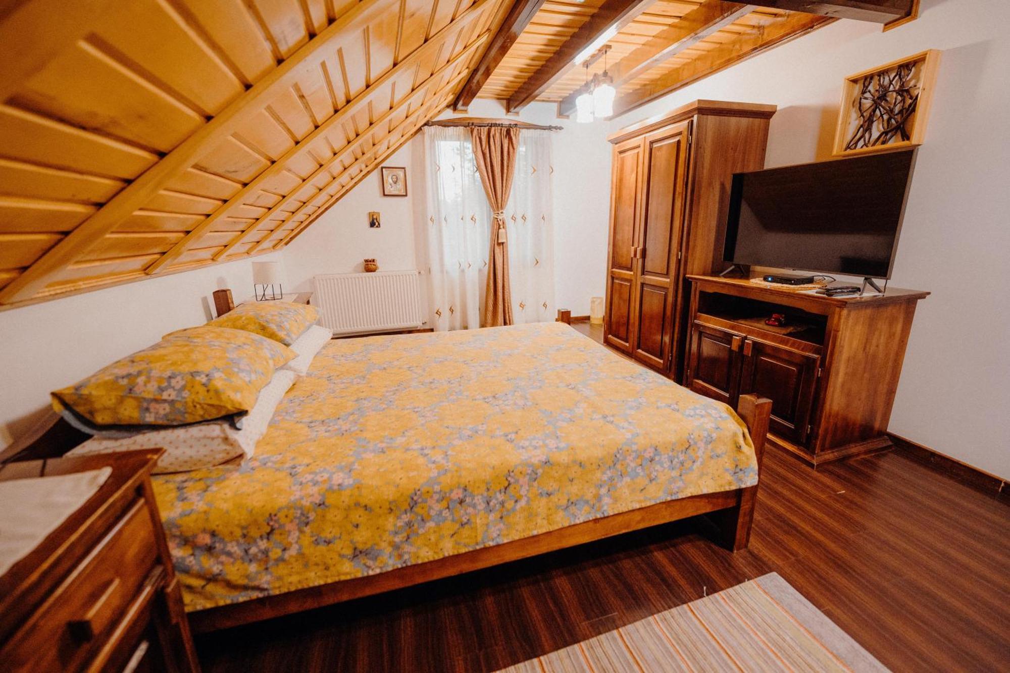Cabana Paradisul Verde Neamt Târgu Neamț Buitenkant foto
